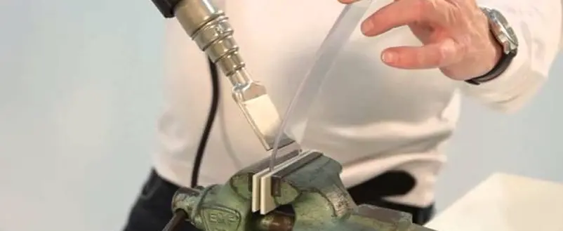 bending acrylic with heat gun