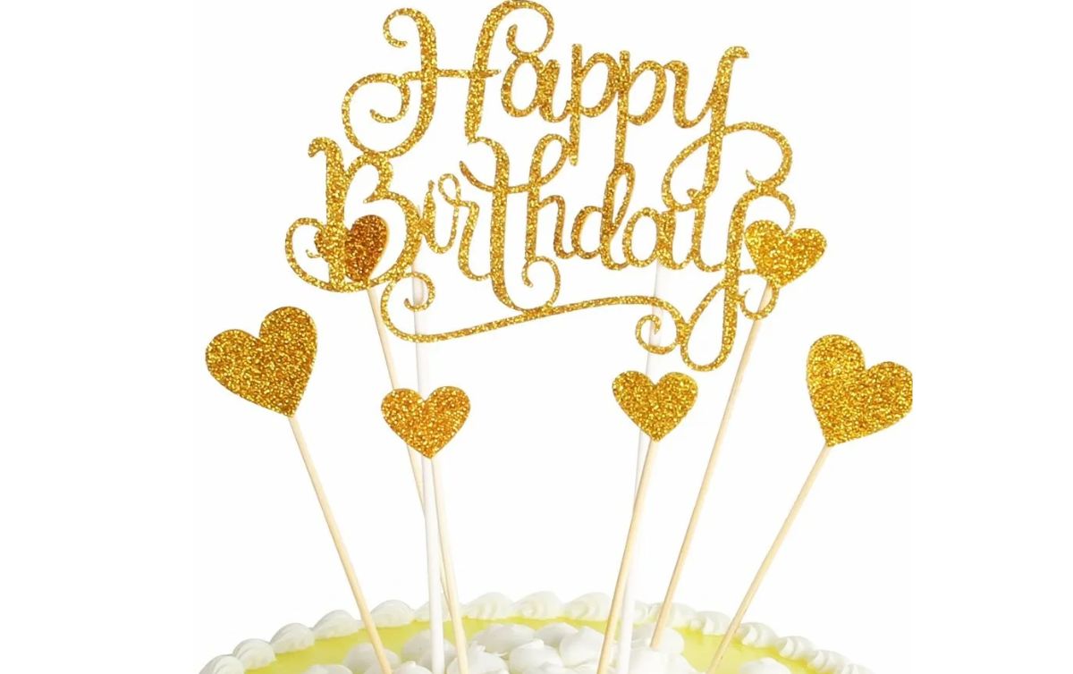 How To Choose The Best Cake Topper Suppliers Dubai?