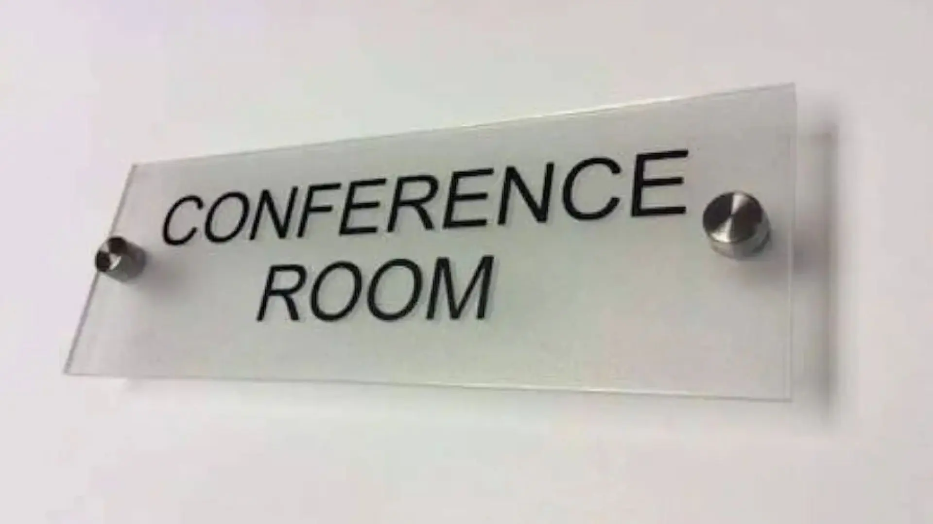 Sеlеcting thе right Acrylic Signagе Suppliеr