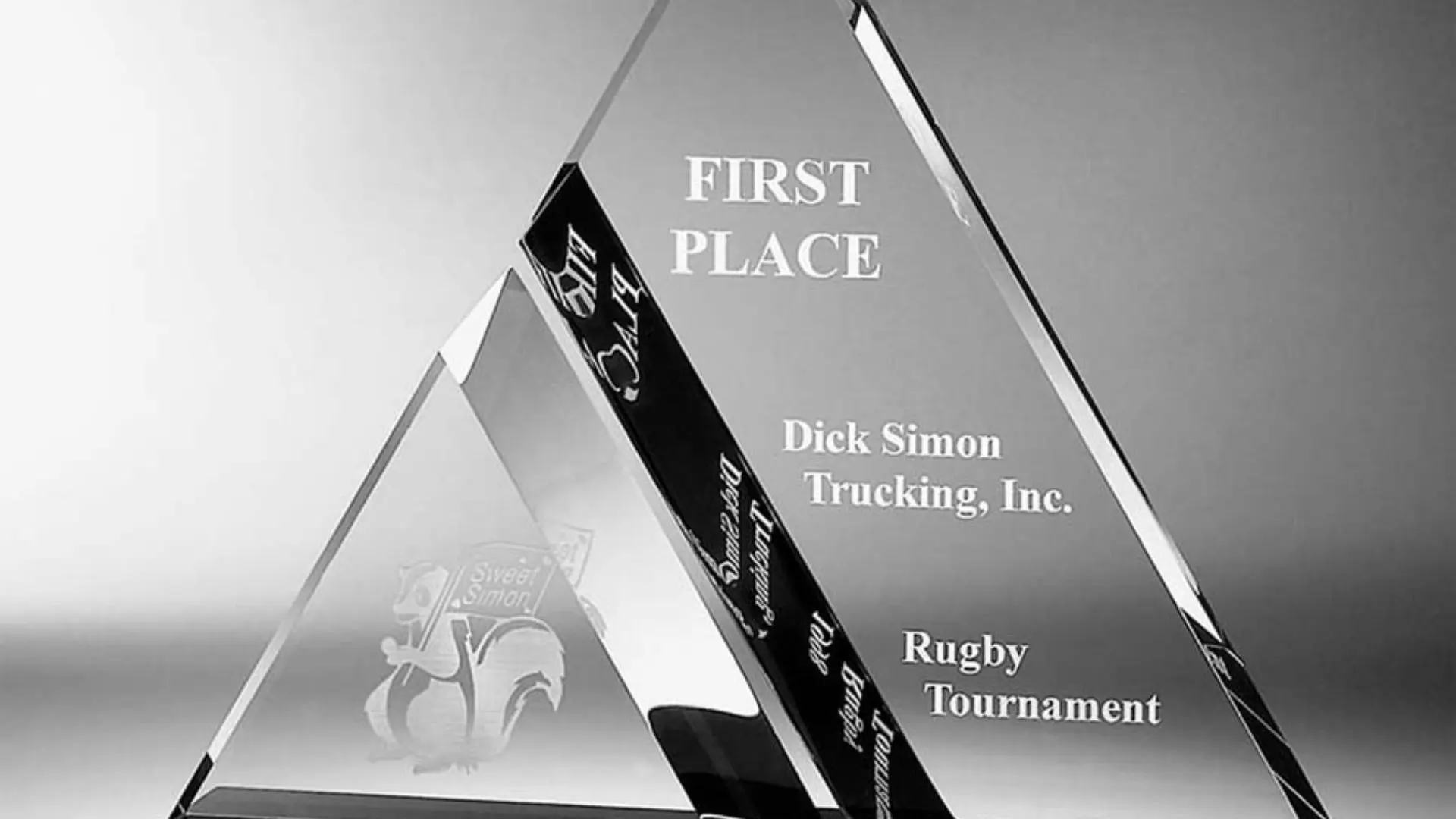 The Timeless Beauty of Acrylic Awards