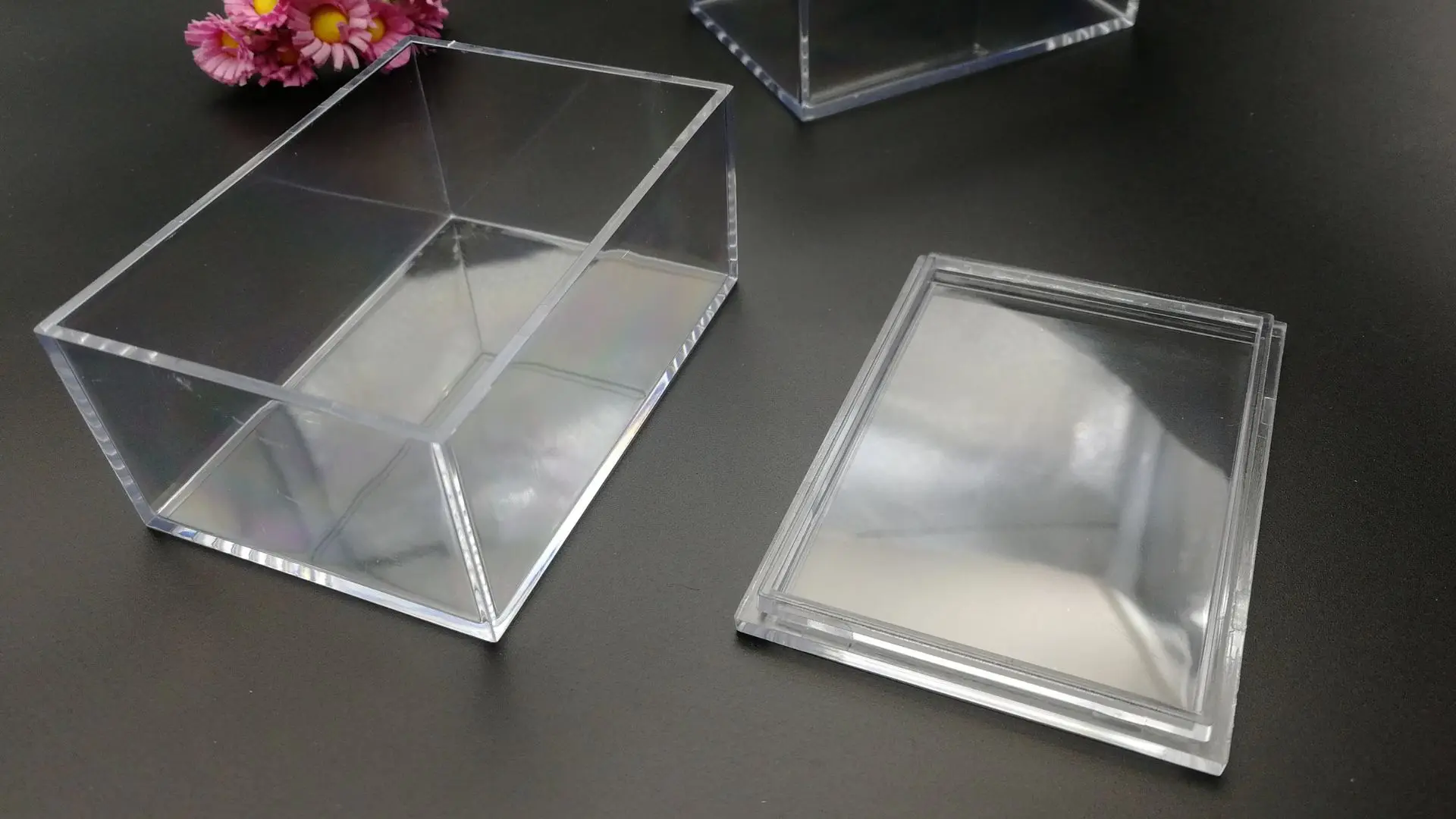 Maximizing Space with Acrylic Box Organization