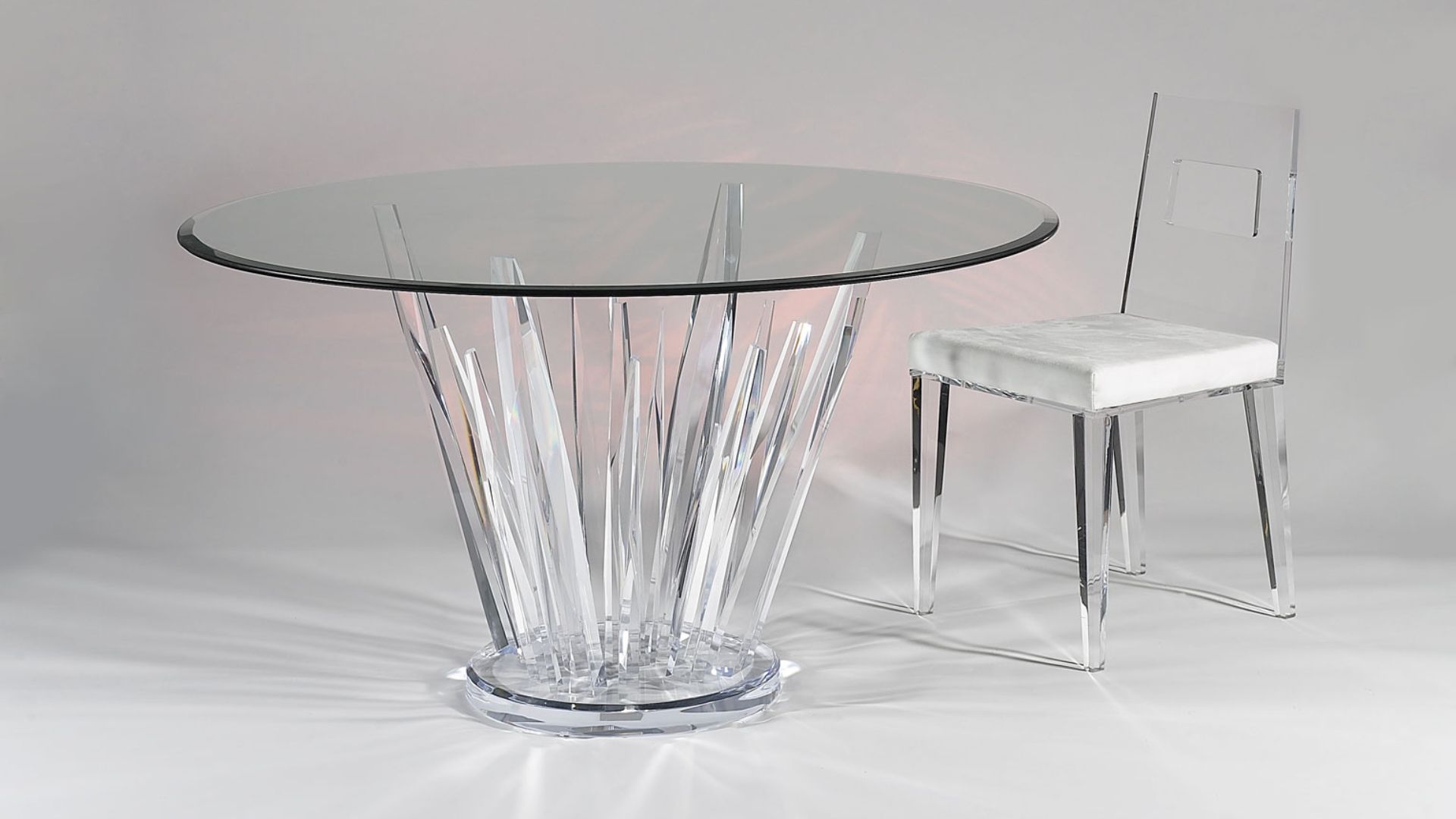 Unveiling the Beauty of Custom Acrylic Furniture