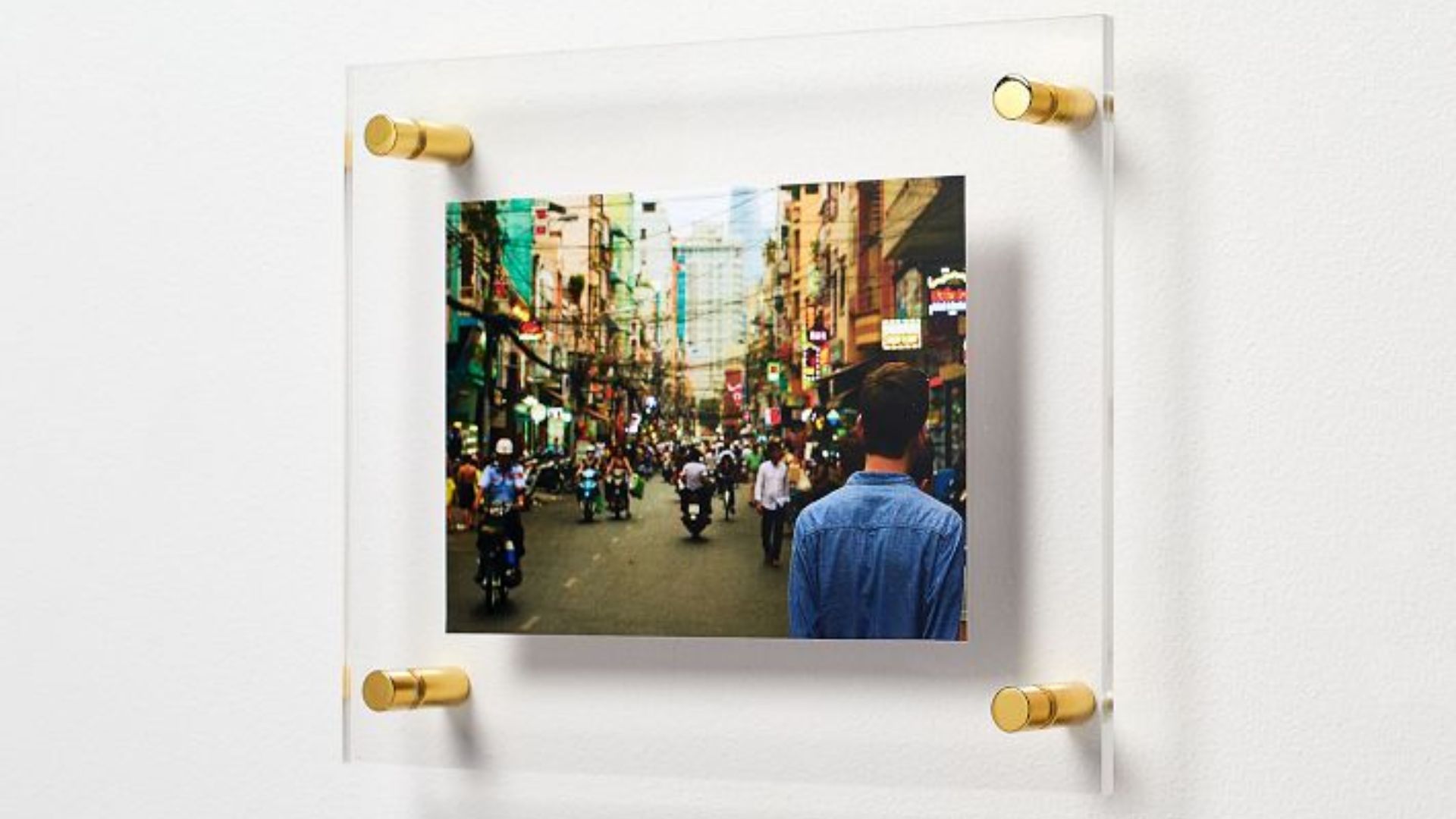 Acrylic Photo Frames A Modern Twist on Displaying Memories