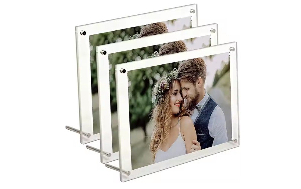 Additional Advantages That Make Acrylic Frames Ideal Gifts